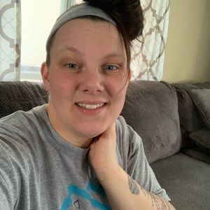 Meet your Posher, Raechel